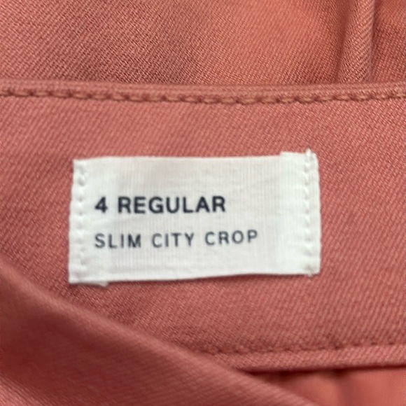 NWT: GAP Slim City Crop Pants - Picture 9 of 11